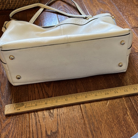 Coach Ivory Shoulder bag - Picture 3 of 6